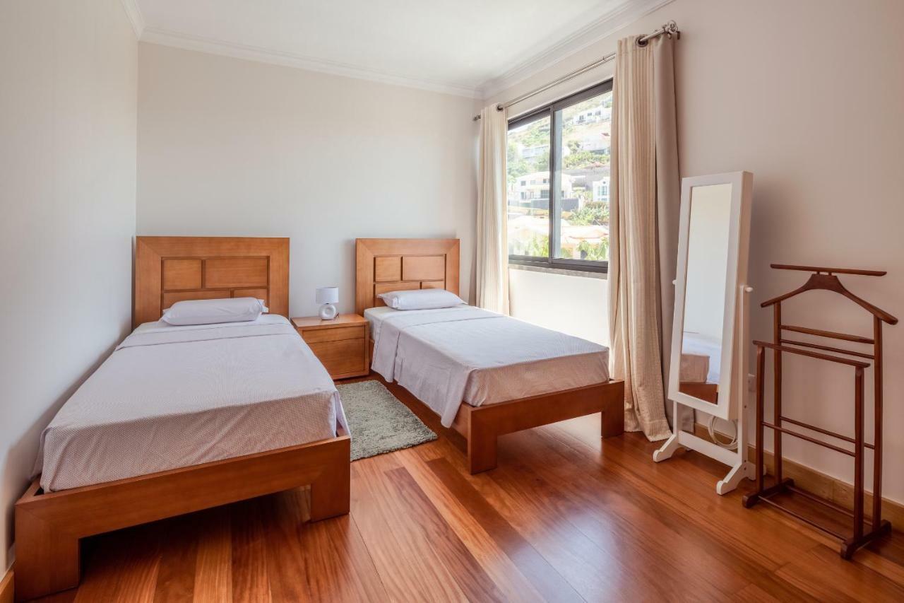 Elegant Apartment With Sea Views By Trip2Portugal Funchal  Eksteriør bilde