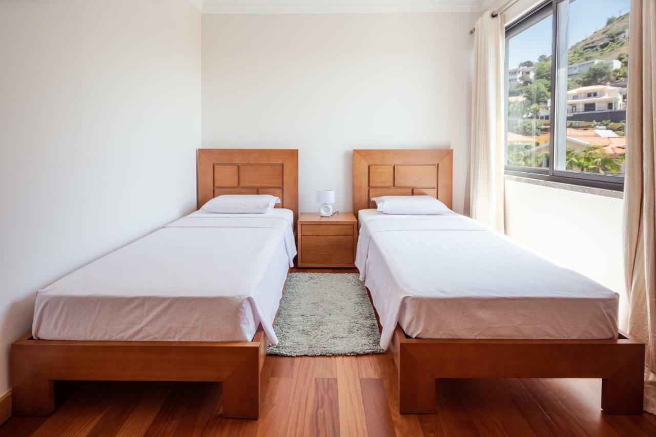 Elegant Apartment With Sea Views By Trip2Portugal Funchal  Eksteriør bilde